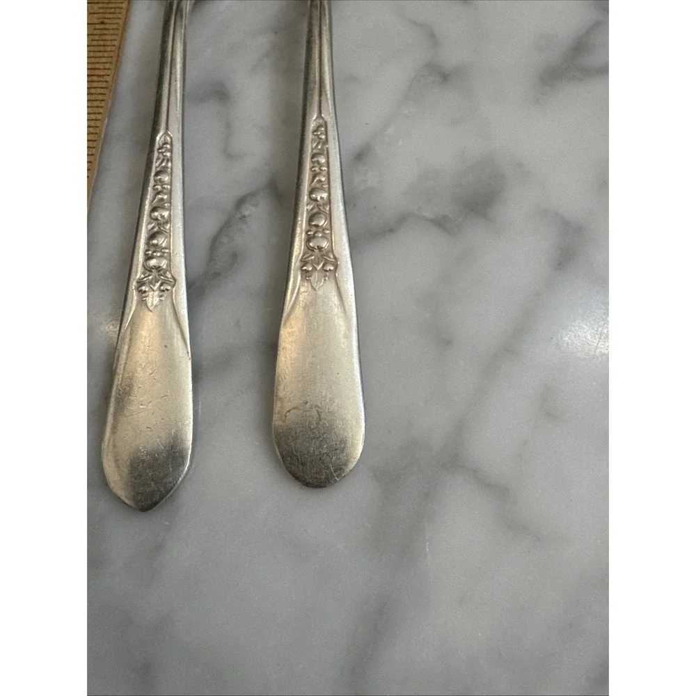 Priscilla Ladyann 1941 International Silver‎ Silverplate 4 Salad + Dinner Forks